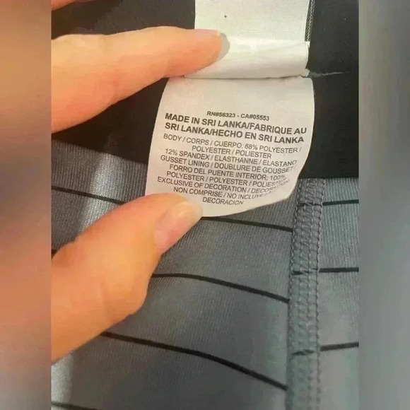 Nike Pro Size Small Bluish Gray Striped Leggings - Picture 3 of 4